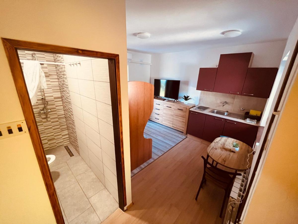 Lea Apartment Lucija Bagian luar foto